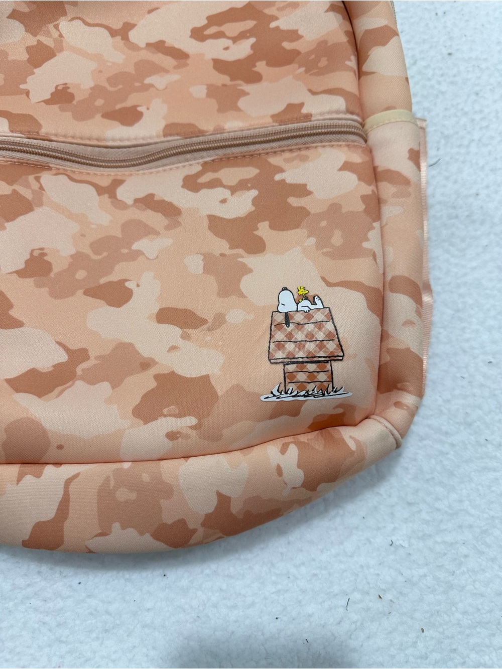 Peanuts Backpack - Picture 3 of 9
